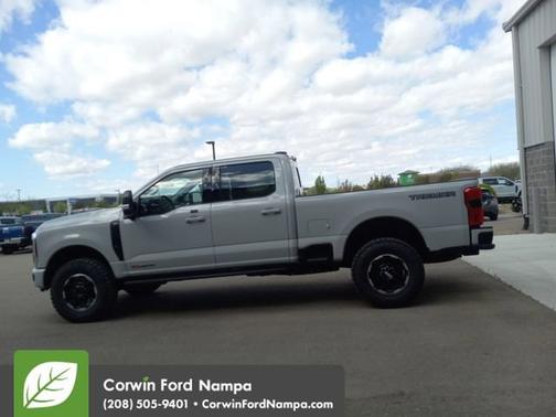 2025 Ford F-350 LARIAT