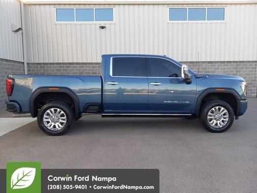 2025 GMC Sierra 3500 Denali