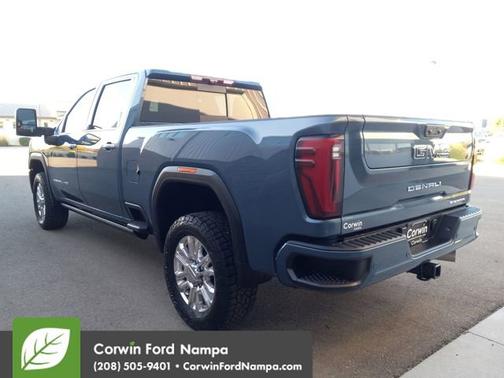 2025 GMC Sierra 3500 Denali