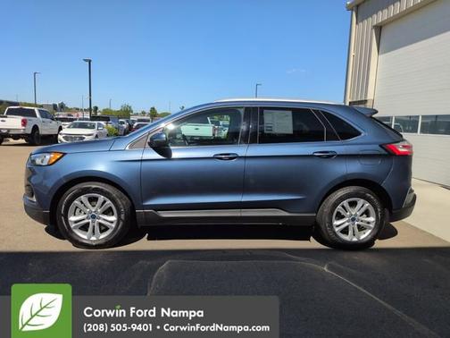Blue Metallic 2019 Ford Edge SEL