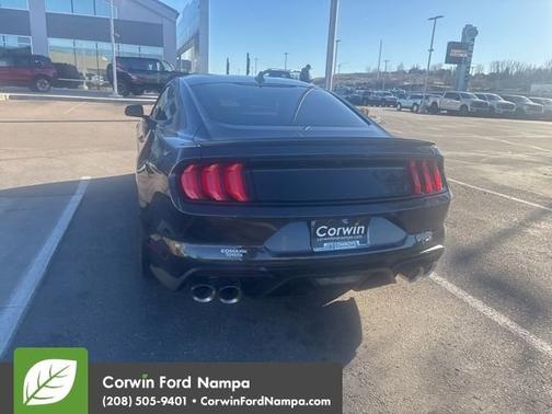 2022 Ford Mustang Mach 1