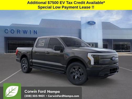 2025 Ford F-150 Lightning Flash