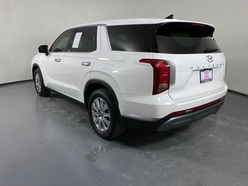 2024 Hyundai PALISADE SE