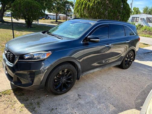 Gravity Gray 2019 Kia Sorento S