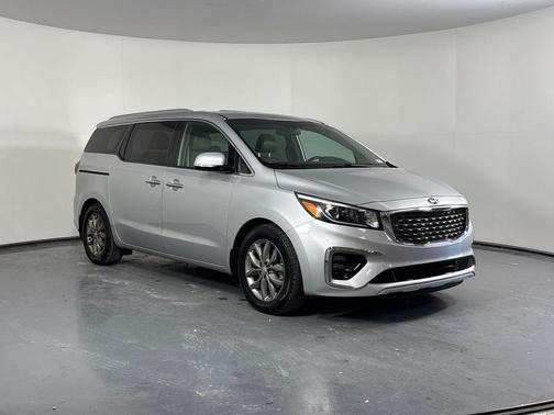 Silky Silver 2020 Kia Sedona EX
