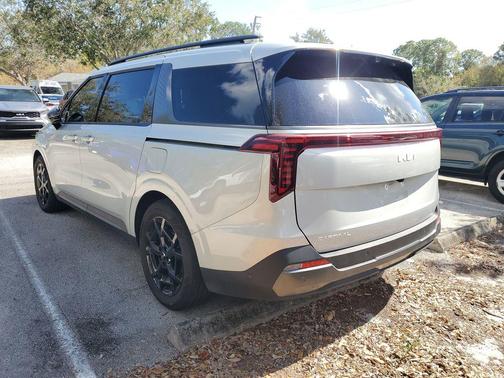 2025 Kia Carnival SX Prestige