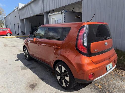 2019 Kia Soul +
