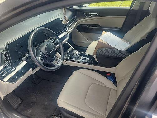 Gravity Gray 2024 Kia Sportage EX