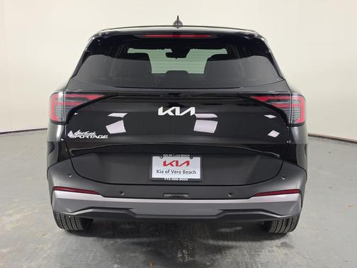 Ebony Black 2026 Kia Sportage EX