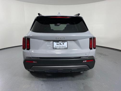 2023 Kia Sorento EX