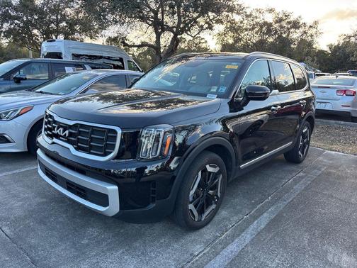 2024 Kia Telluride S