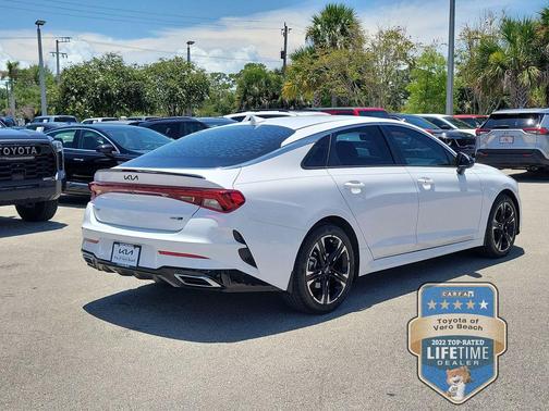 Glacial White Pearl 2022 Kia K5 GT-Line