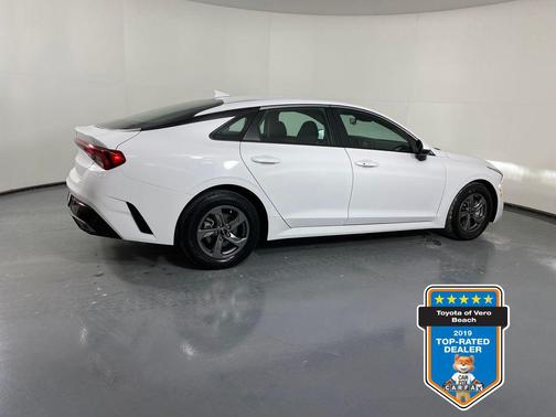 2023 Kia K5 LXS