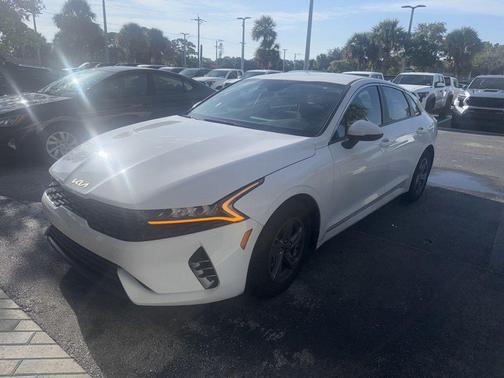 2023 Kia K5 LXS