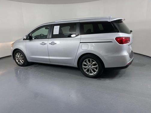 2020 Kia Sedona EX