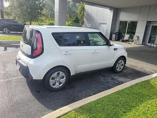 2014 Kia Soul Base
