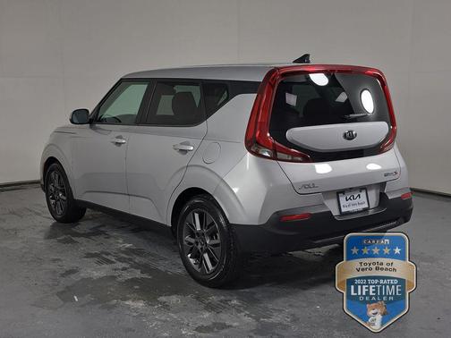 Sparkling Silver 2021 Kia Soul S