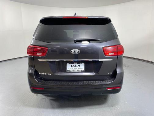 2019 Kia Sedona LX