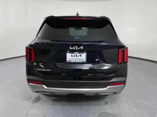 2025 Kia Sorento SX