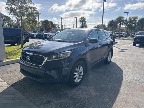 2019 Kia Sorento LX