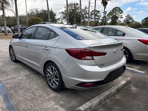 2020 Hyundai ELANTRA Limited