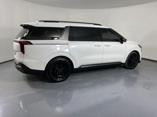 2025 Kia Carnival SX Prestige