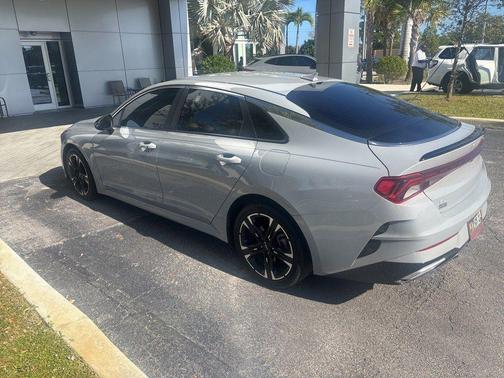 2024 Kia K5 GT-Line
