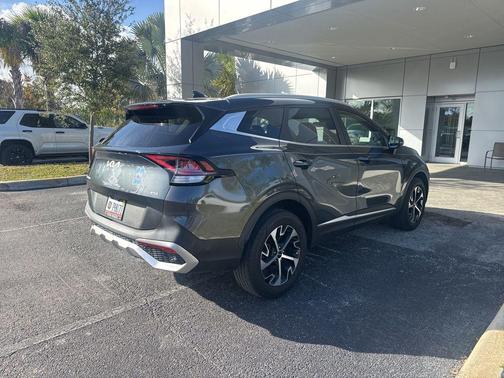 2023 Kia Sportage EX