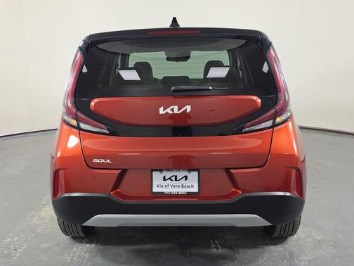 Mars Orange 2023 Kia Soul LX