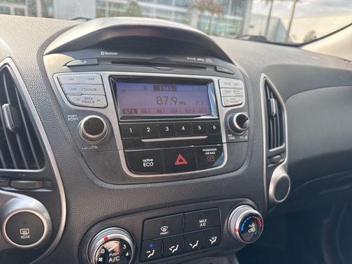 2012 Hyundai TUCSON GLS