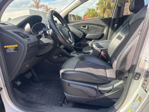 2012 Hyundai TUCSON GLS