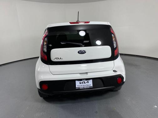 2018 Kia Soul Base