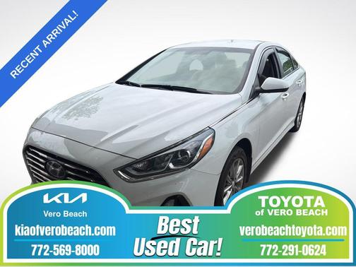 Quartz White Pearl 2019 Hyundai SONATA SE