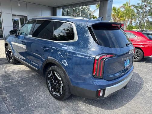 Midnight Lake Blue 2024 Kia Telluride EX