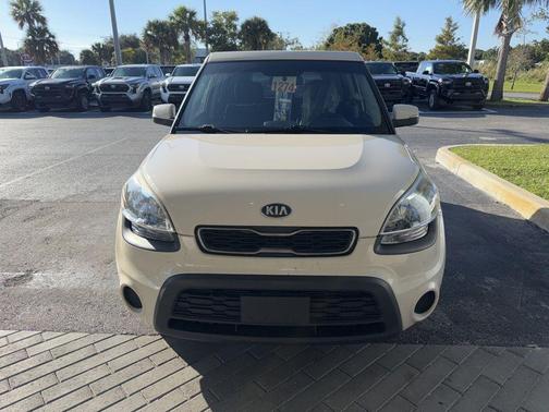 2013 Kia Soul +