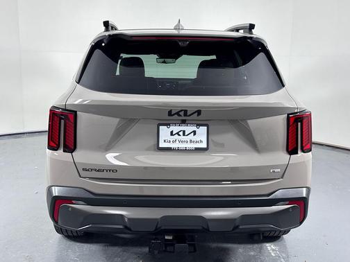 Road Rider Brown 2025 Kia Sorento SX