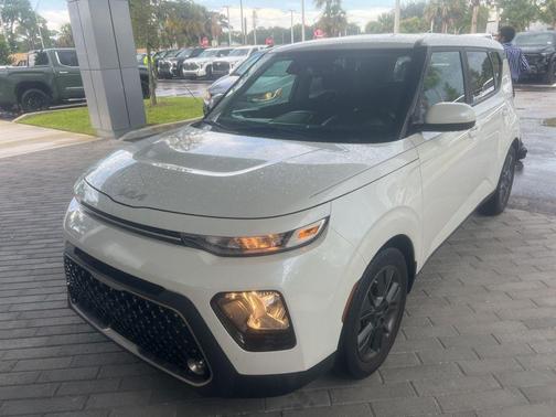 2022 Kia Soul EX