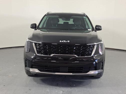 Ebony Black 2025 Kia Sorento S