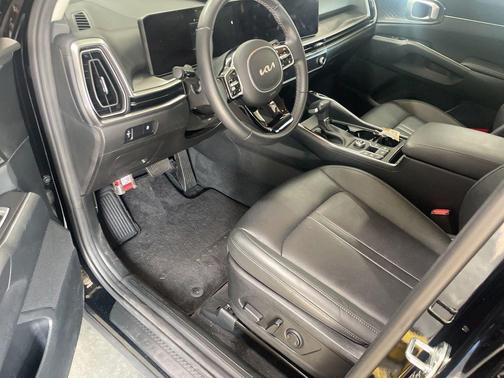 Ebony Black 2025 Kia Sorento S