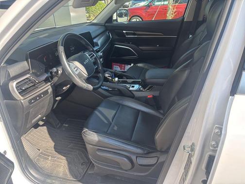 2024 Kia Telluride LX