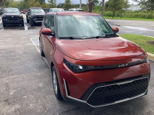 2023 Kia Soul LX