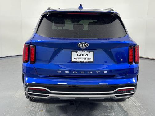 2021 Kia Sorento S