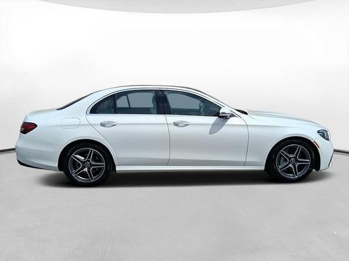 Shimmering Silver Pearl 2021 Hyundai SONATA SEL