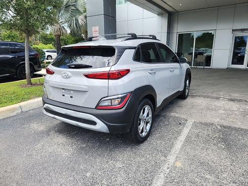 Cyber Silver 2023 Hyundai KONA SEL