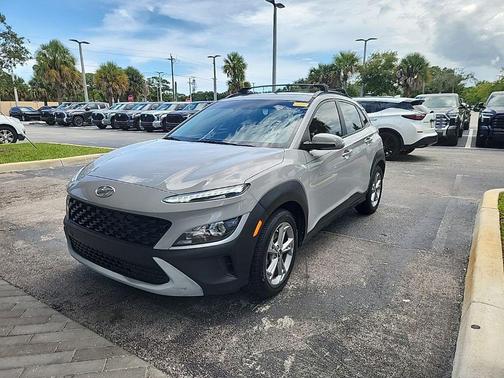Cyber Silver 2023 Hyundai KONA SEL