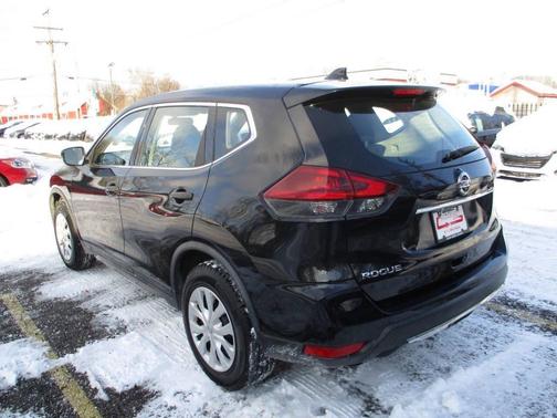 2018 Nissan Rogue S