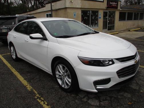 2017 Chevrolet Malibu LT 4dr Sedan
