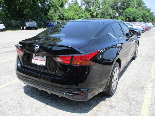 2021 Nissan Altima S FWD
