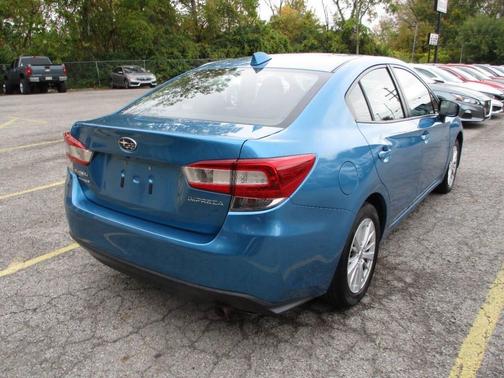 2018 Subaru Impreza 2.0i Premium