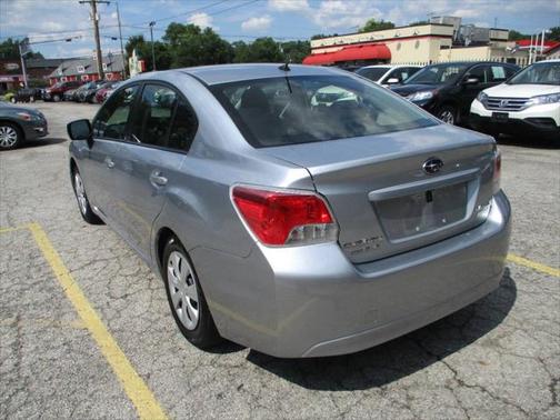 2013 Subaru Impreza 2.0i